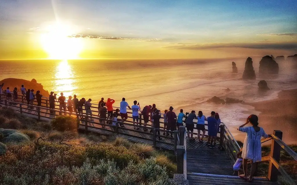 Top 15 Places On The Great Ocean Road - 12 Apostles