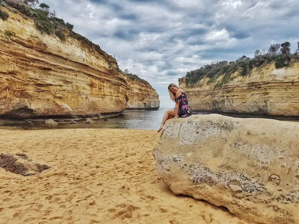 Top 15 Places On The Great Ocean Road - Loch Ard Gorge