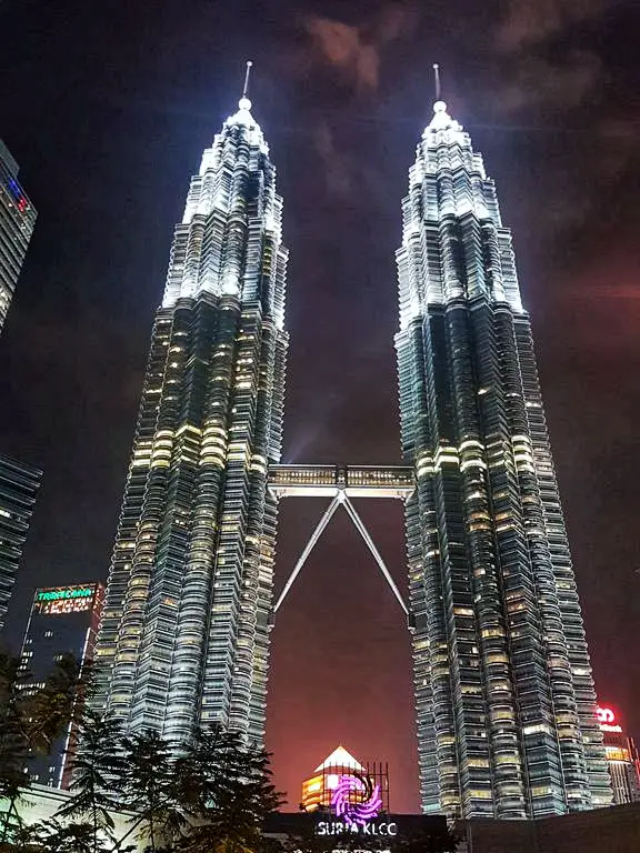  Kuala Lumpur layover - Petronas Towers