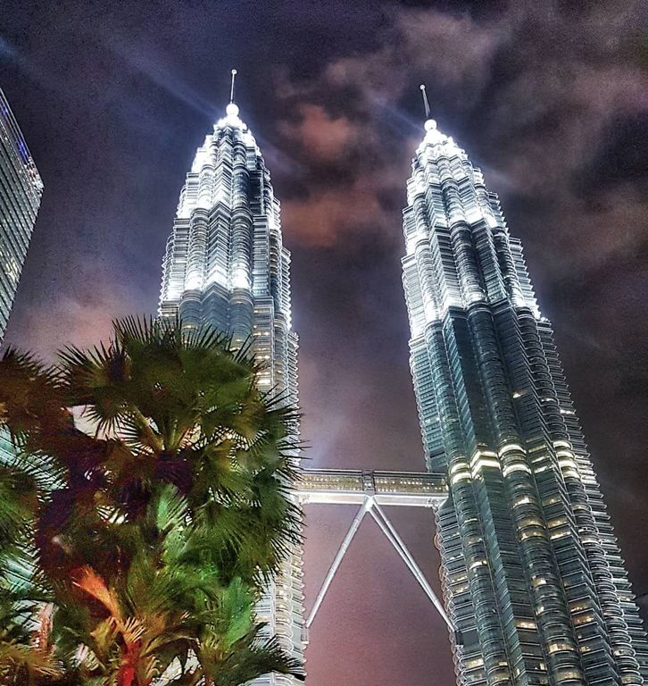 Kuala Lumpur Layover - Petronas Towers