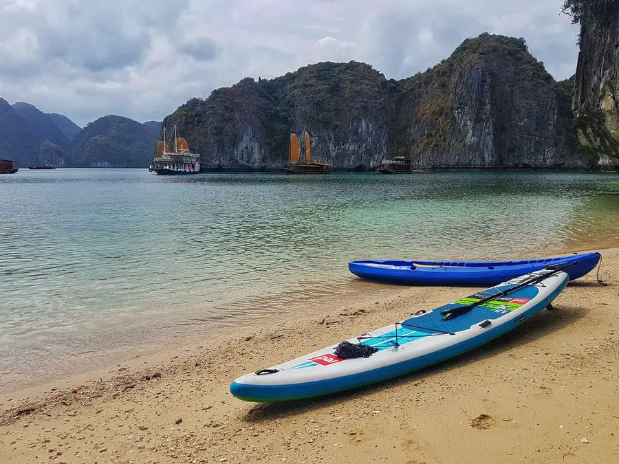 Halong Bay cruise kayak beach