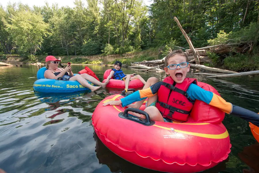 US Destinations - Tubing in New Hampshire