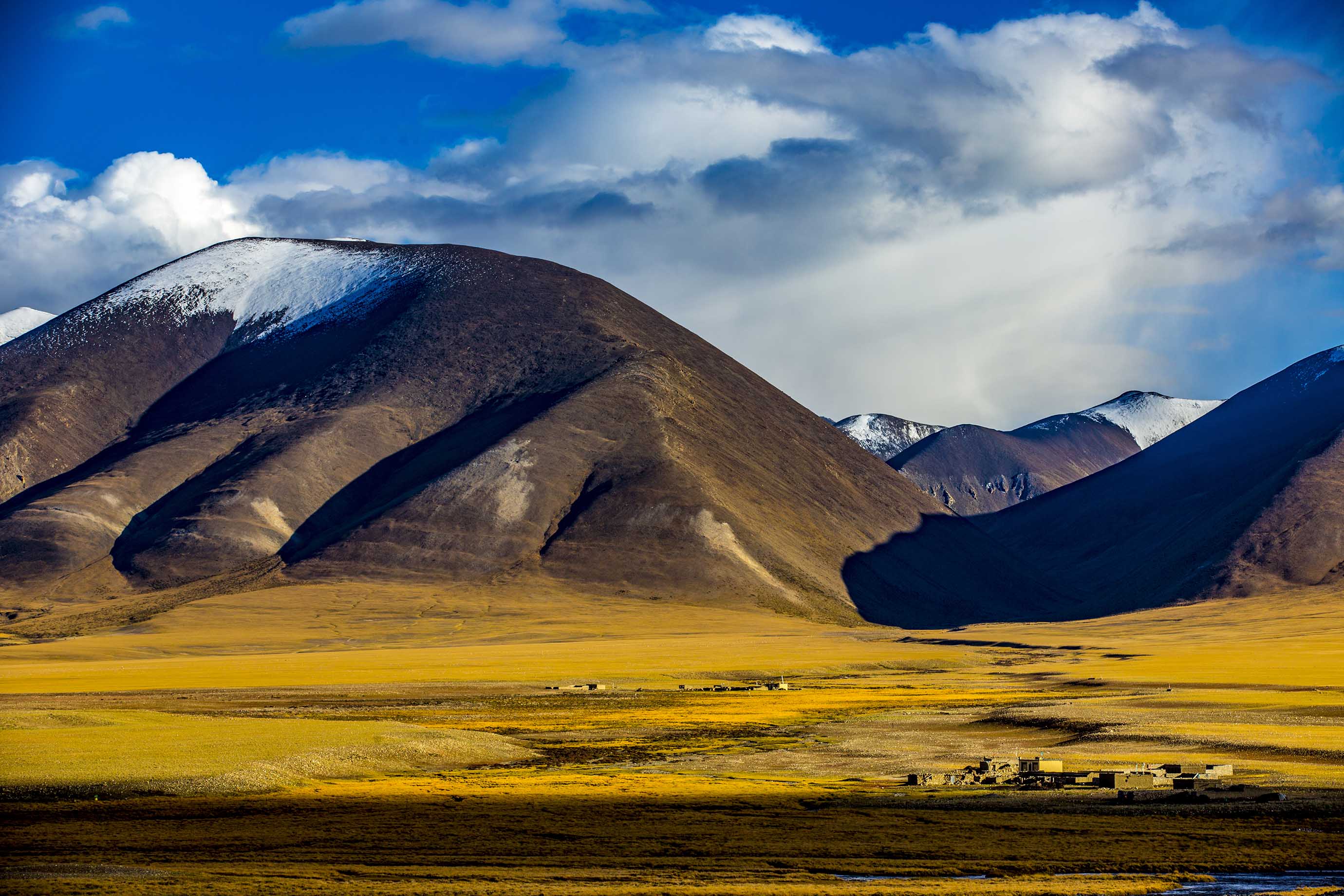 best time to visit nepal bhutan and tibet