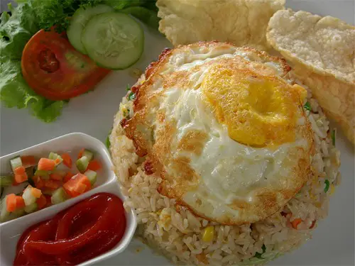 Nomadic travel - nasi goreng