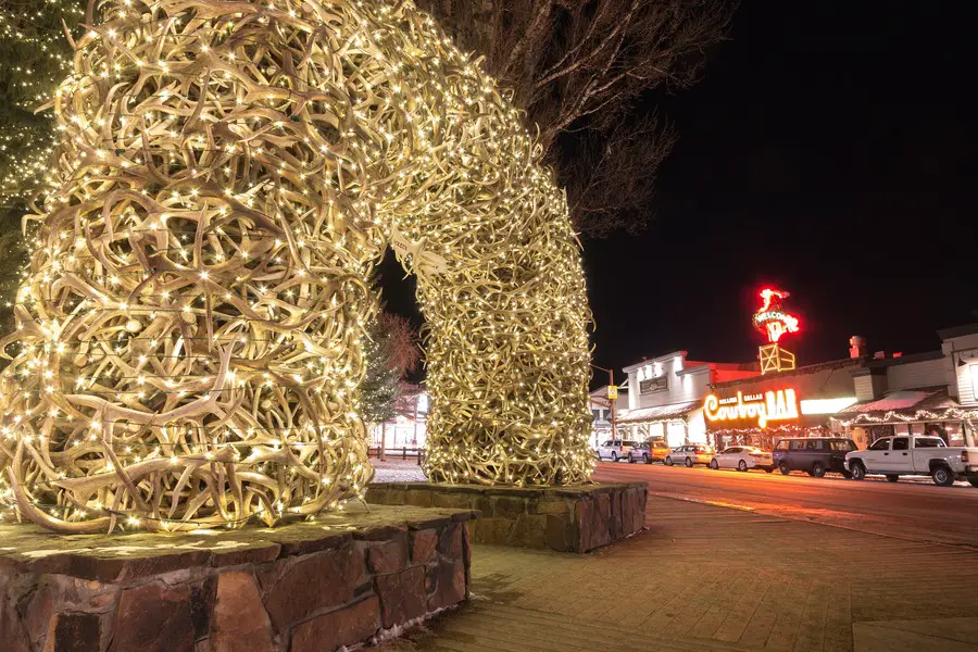 Jackson Hole Family Snow Vacation - Antler