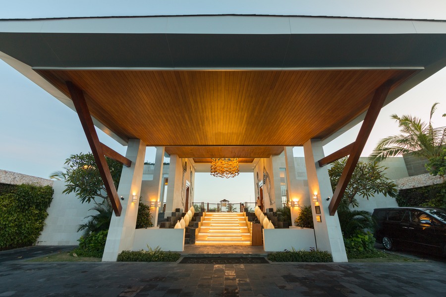 Best All Inclusive Resort Bali? My Family Stay at Samabe Bali Suites & Villas