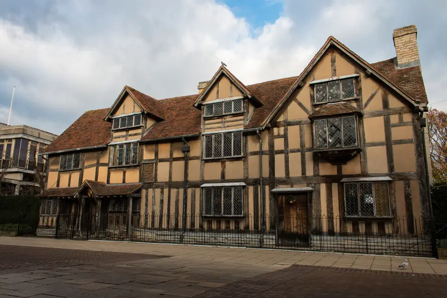 Wales Road Trip -  Stratford Upon Avon