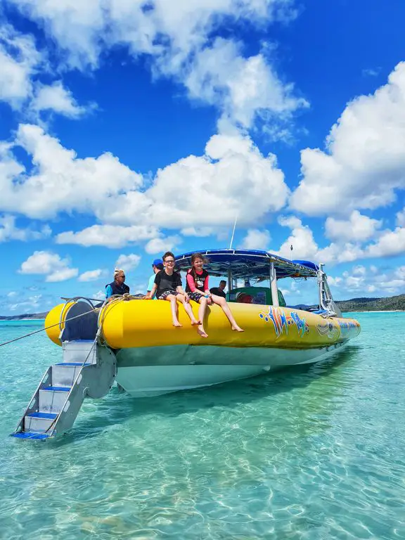 Whitsundays family vacation - Ocean Rafting