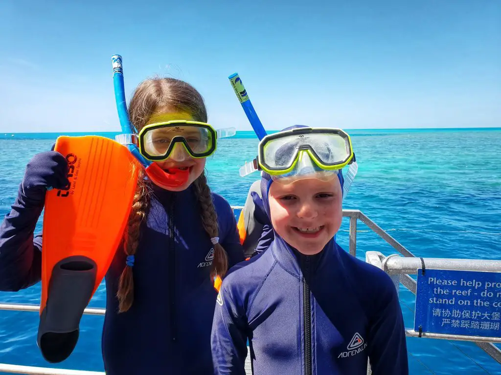Whitsundays family vacation - snorkel kids