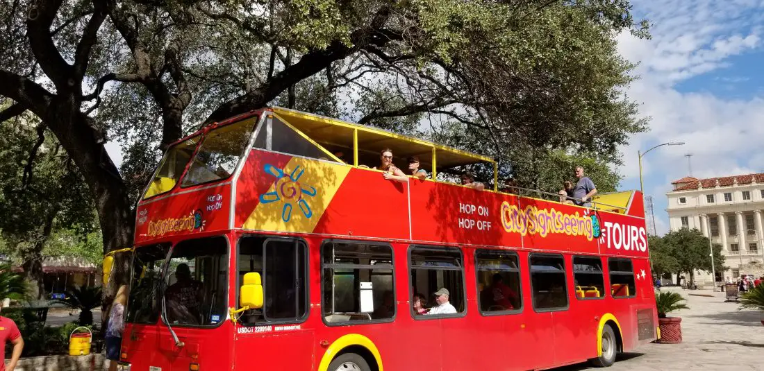 San Antonio - Hop on hop off bus