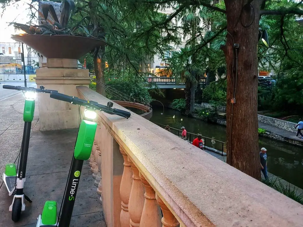 24 Hours In San Antonio: Scooters