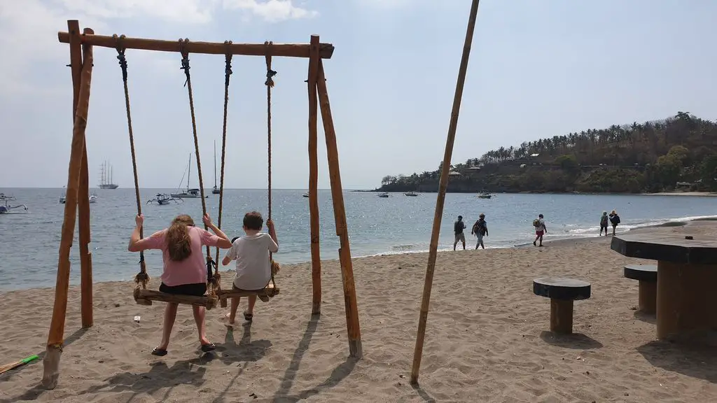 Guide To Lombok (From Bali) swing