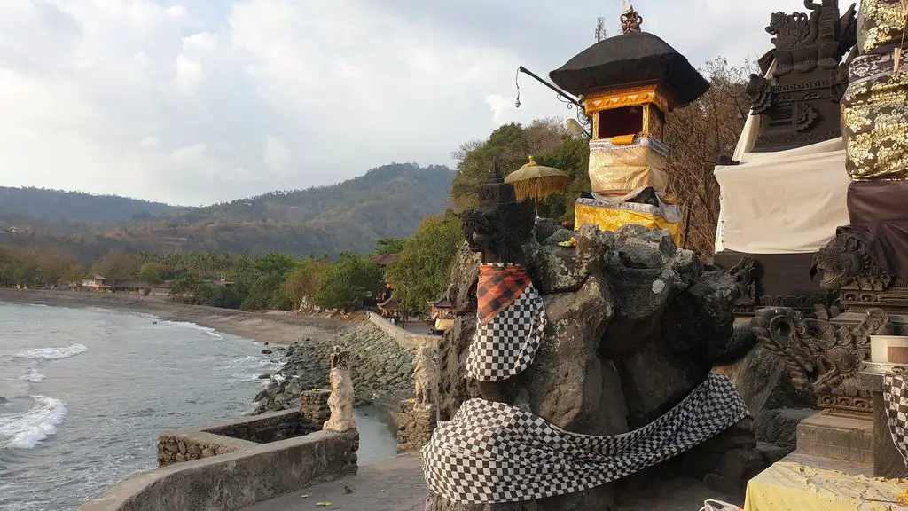 Guide To Lombok (From Bali) Temple