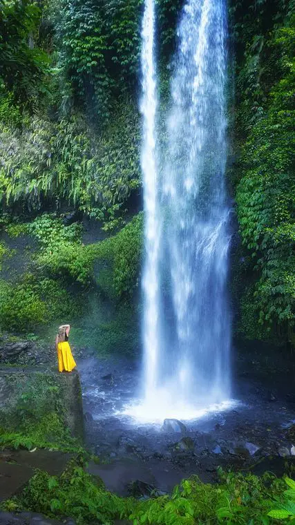 Guide To Lombok (From Bali) waterfall