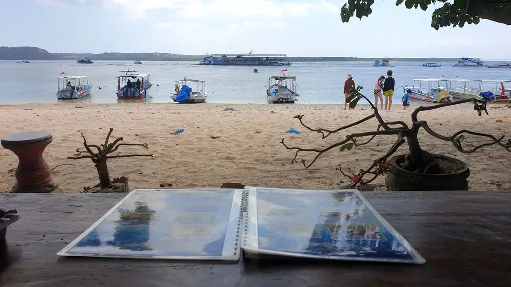 Nusa Penida With a Local - Restaurant