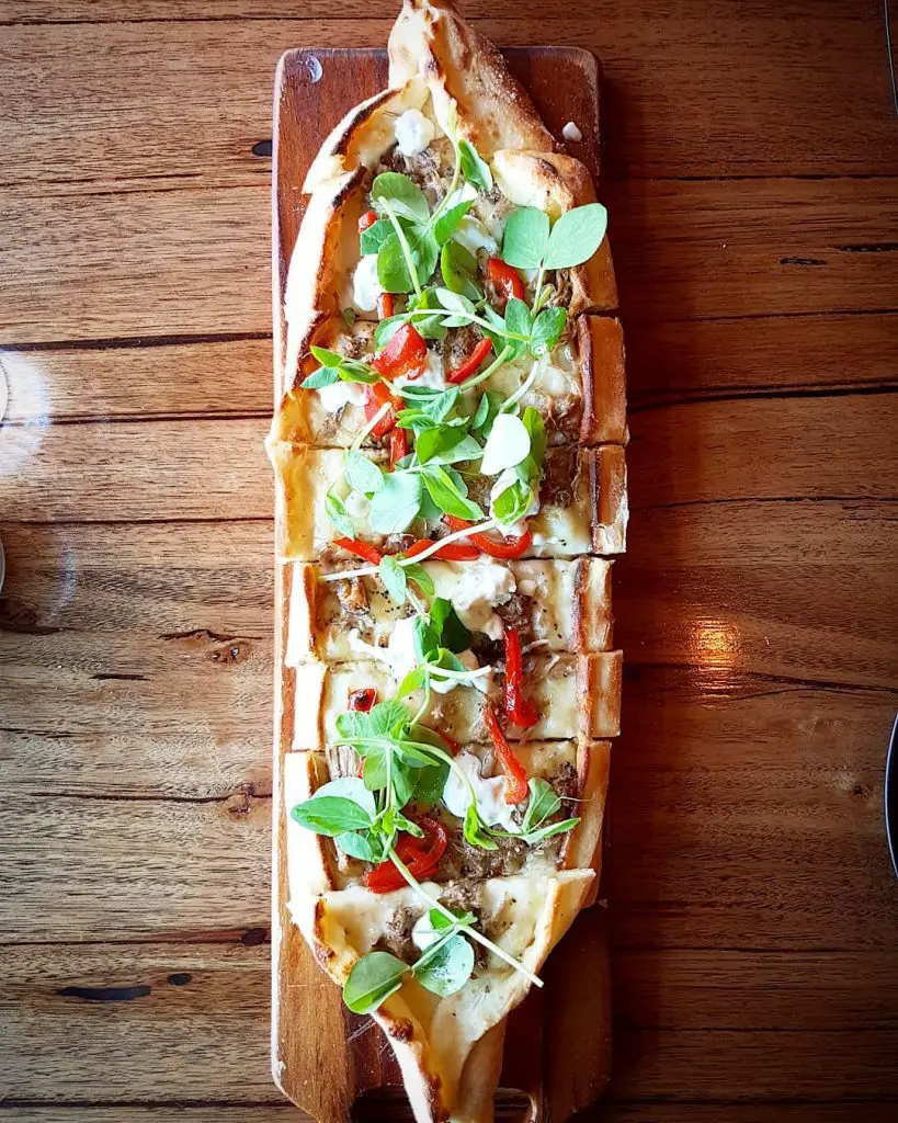 Turkish food - pide