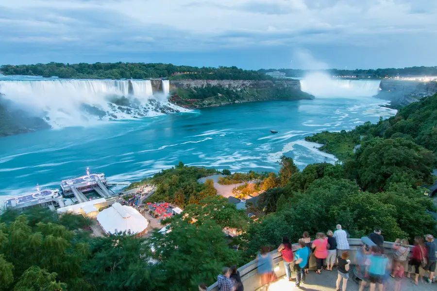 Visit Niagara Falls - from Sheraton