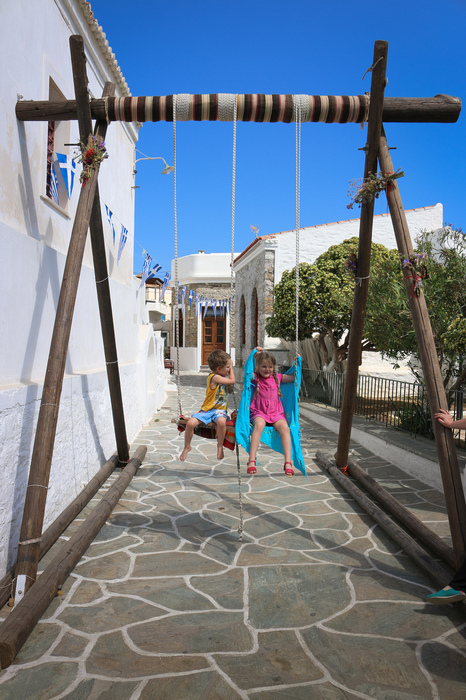 Sifnos Travel Guide: Greece with kids