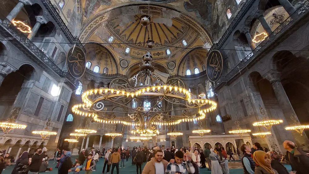 Things To Do In Istanbul - Hagia Sofia