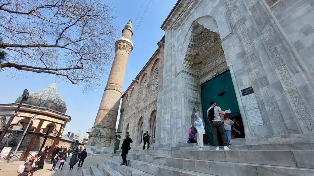 Why Turkey Changed Its Name To Turkiye - Grand mosque