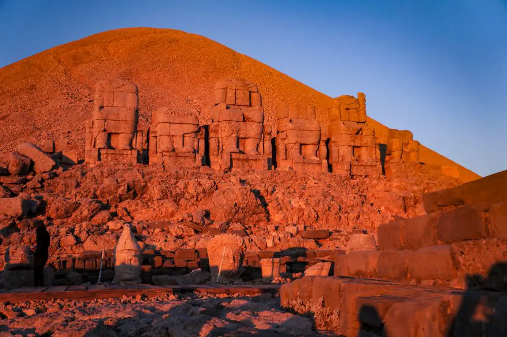 best places to visit in Turkey - Nemrut