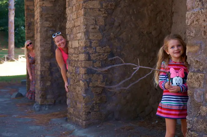 Pompeii with kids 
