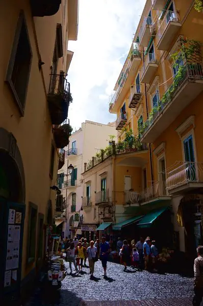 Positano vs Praiano - Positano