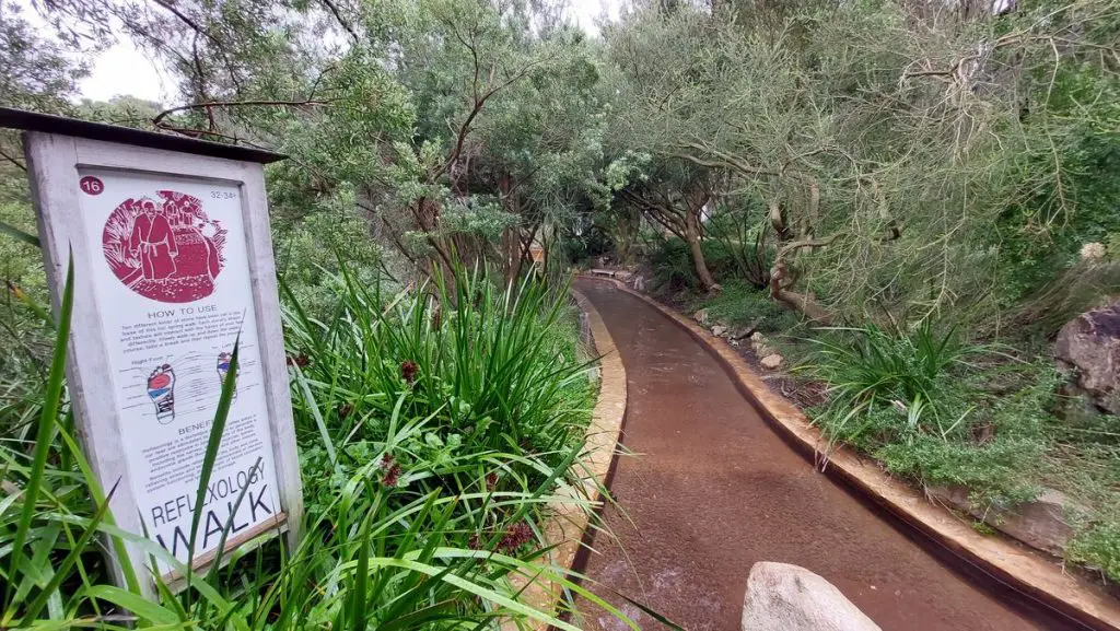 Mornington Peninsula Hot Springs Melbourne foot reflexology