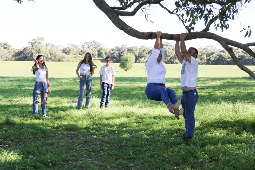 Dating after divorce - hanging from a tree