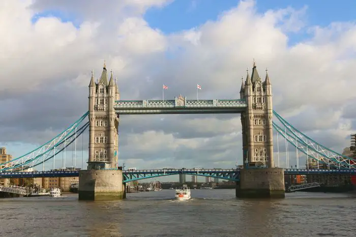 London With Kids - Thames Boat