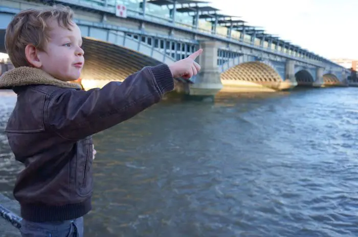 London With Kids - Thames River