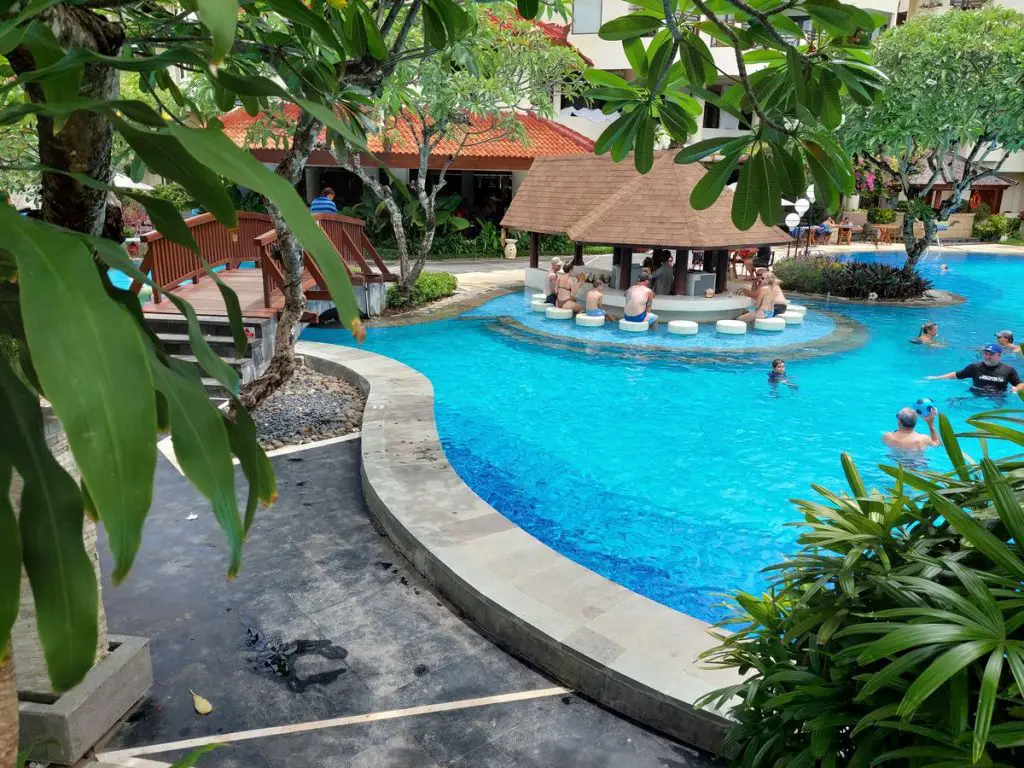 Nusa Dua Family Resort: Grand Mirage Resort pool