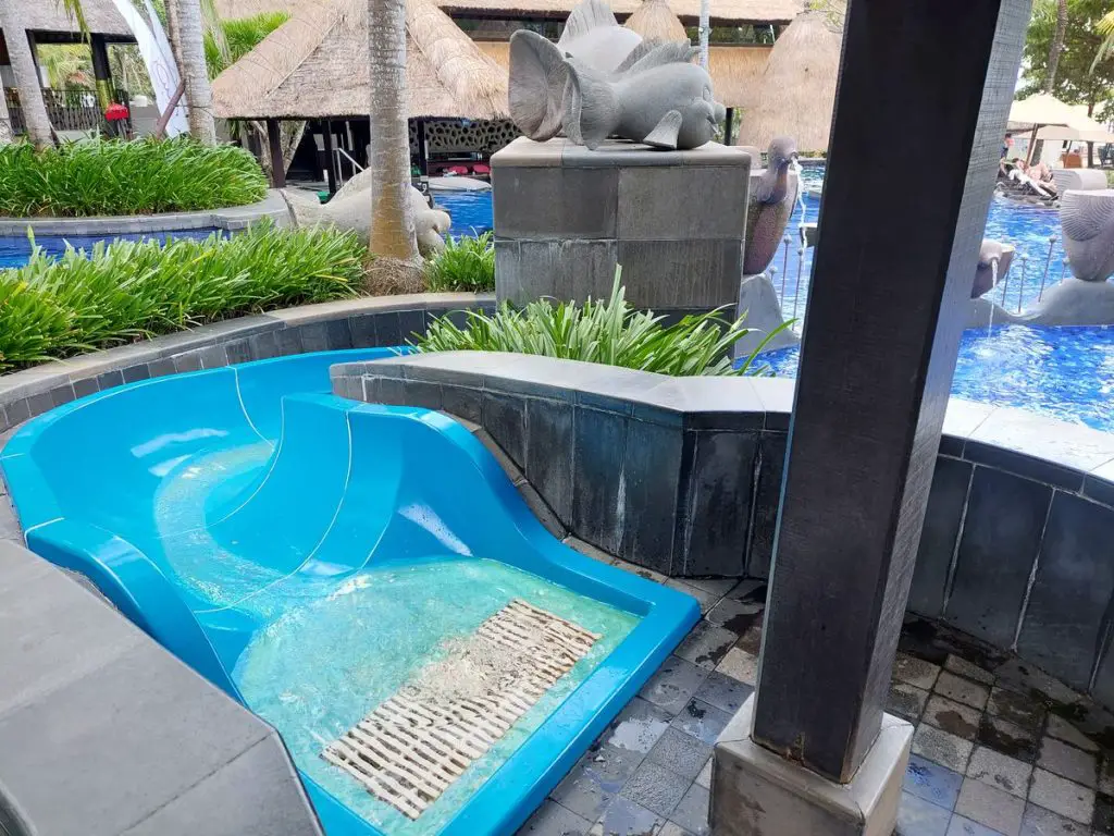 Holiday Inn Resort Bali Nusa Dua waterslide