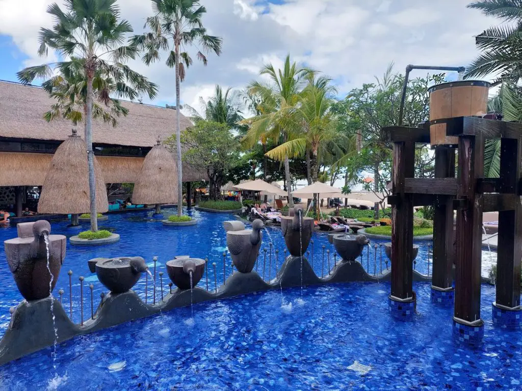 Holiday Inn Resort Bali Nusa Dua pool