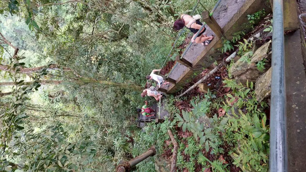 Lemukih Falls / Sekumpul Waterfall trek