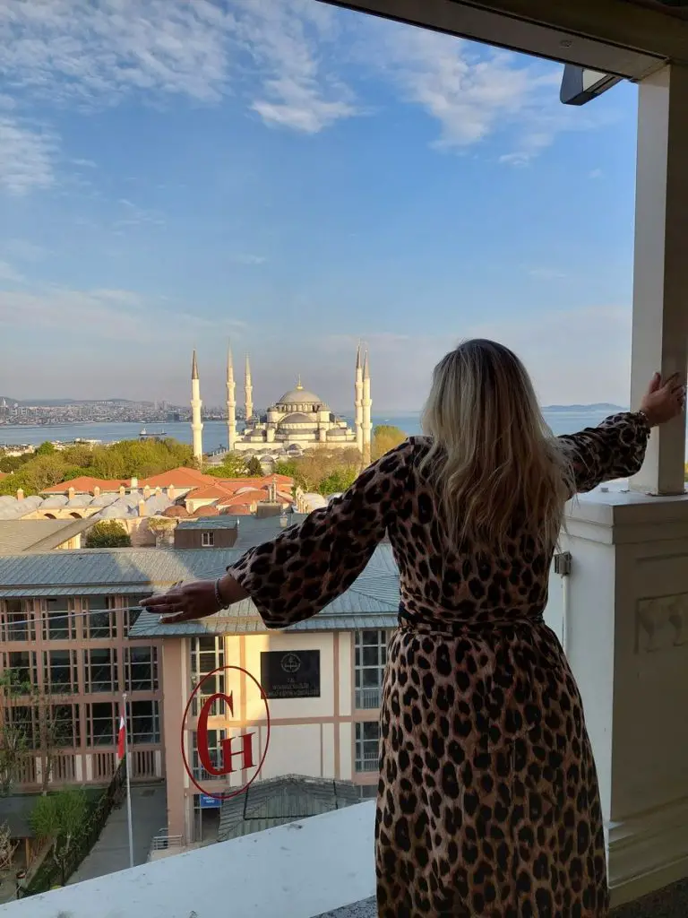 Must-Do Experiences in Istanbul - rooftop