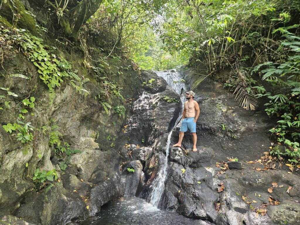 Bali Itinerary: Bali Guide - Sideman waterfall