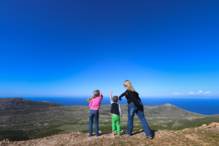 Sifnos Family Travel Guide - Sifnos with kids