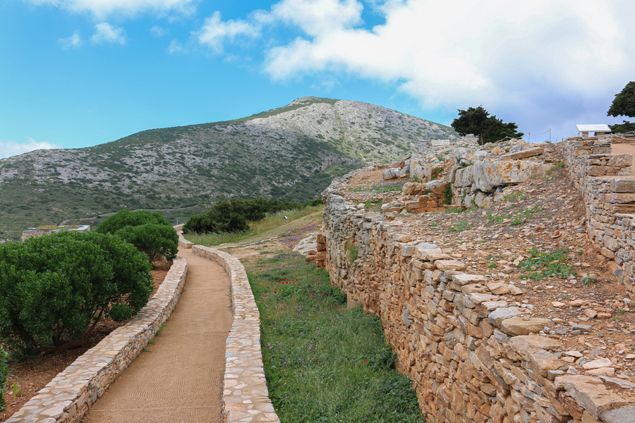 Sifnos Family Travel Guide - Sifnos with kids