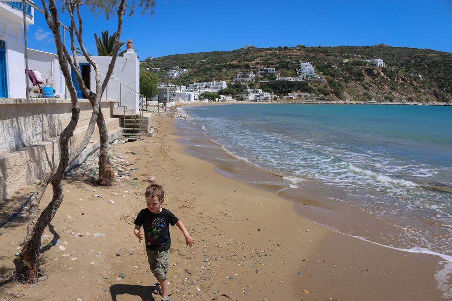 Sifnos Family Travel Guide - Sifnos with kids