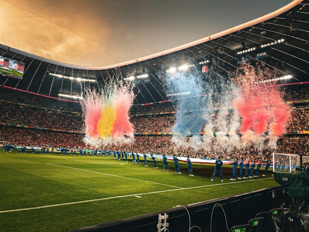 Learn about Toronto's preparations for the 2026 FIFA World Cup. From the expanded stadium to Dragonia casino entertainment, see how Canada’s largest city gears up for the game.