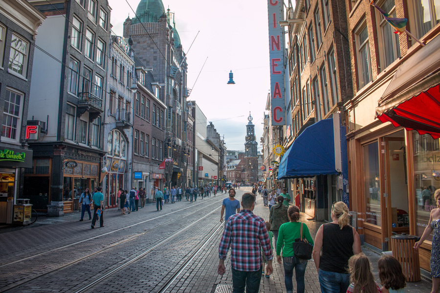 Amsterdam Travel Guide with kids