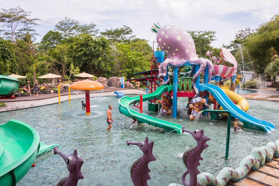Bali Safari Park review with kids - water park